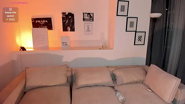 Laureen se online show from October 8, 3:48 am