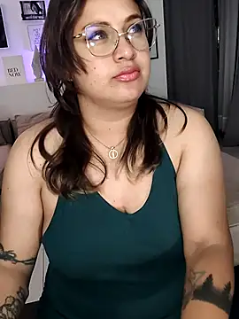 Laureen se online show from July 9, 5:11 am