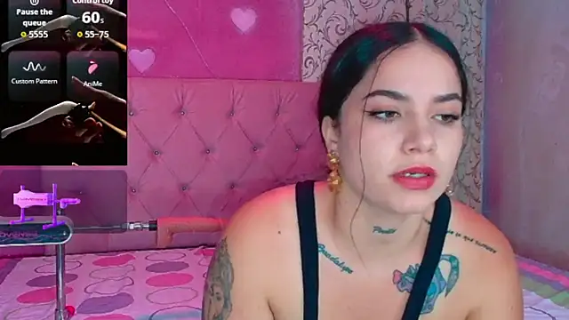 Snapshot of Lali_HOtt chatting on October 11, 9:24 pm Lali HOtt online show from October 11, 9:24 pm