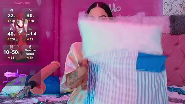 Snapshot of Lali_HOtt chatting on November 14, 4:17 pm Lali HOtt online show from November 14, 4:17 pm