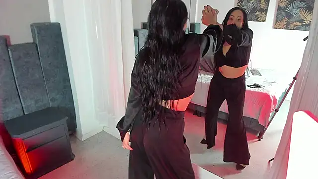 Scaar Percy online show from October 4, 7:45 pm