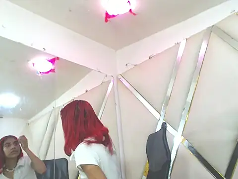 TifannyHott online show from February 9, 7:40 pm