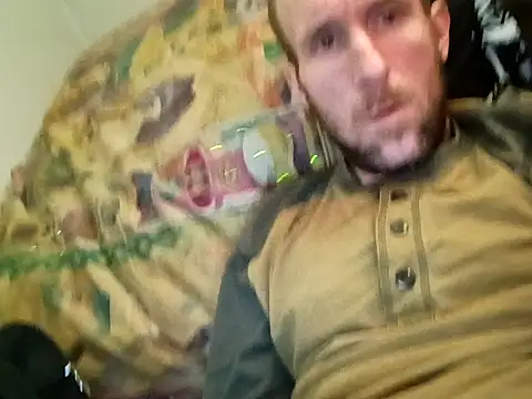 Snapshot of BillyIdoll75769 chatting on February 8, 2:42 pm BillyIdoll75769 online show from February 8, 2:42 pm