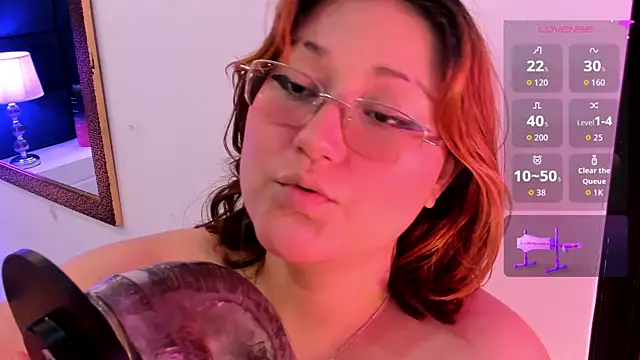 Snapshot of isa_grey_ chatting on September 26, 4:38 am isa grey online show from September 26, 4:38 am