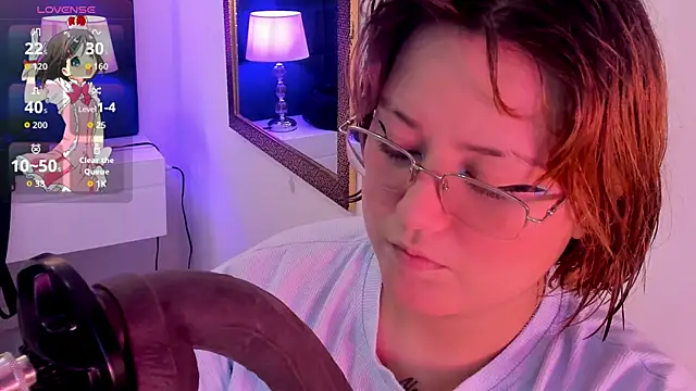 Snapshot of isa_grey_ chatting on October 16, 4:57 am isa grey online show from October 16, 4:57 am