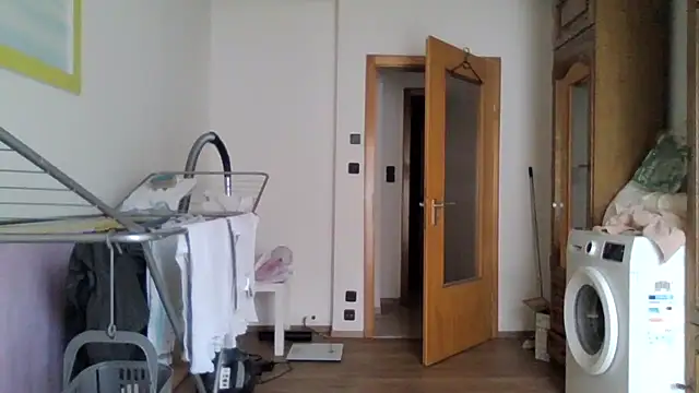 XLBarehengst online show from September 28, 10:20 am