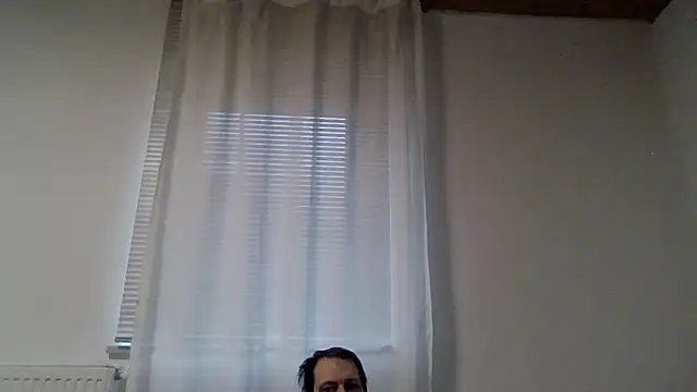 XLBarehengst online show from October 5, 6:12 am