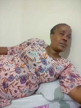 Ebonyboobsmilk online show from October 6, 5:32 pm