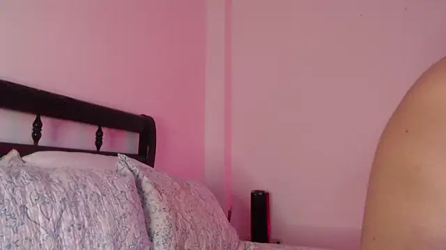 lucyymaximo online show from May 31, 11:28 am