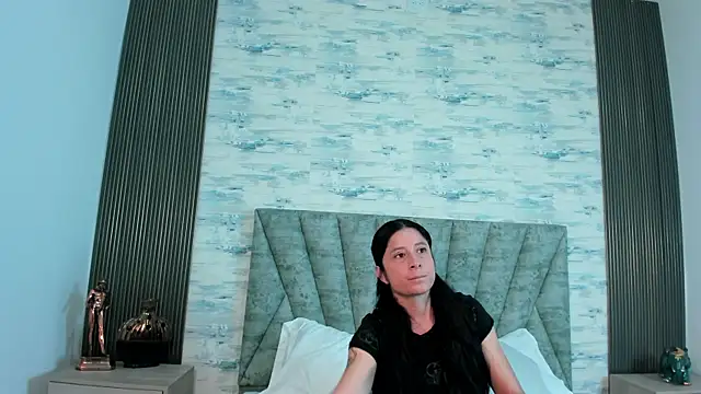 Snapshot of ShanelEvans chatting on September 26, 7:18 pm ShanelEvans online show from September 26, 7:18 pm