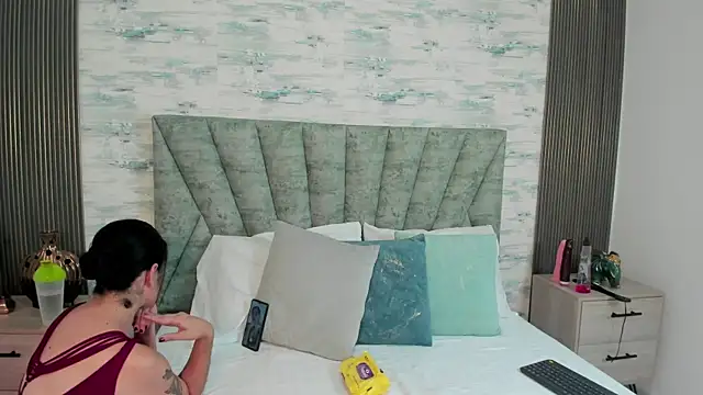 Snapshot of ShanelEvans chatting on September 27, 7:08 pm ShanelEvans online show from September 27, 7:08 pm