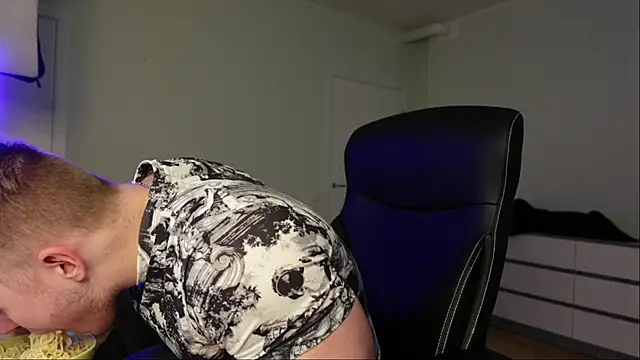 Richard Dullas online show from October 23, 1:32 pm