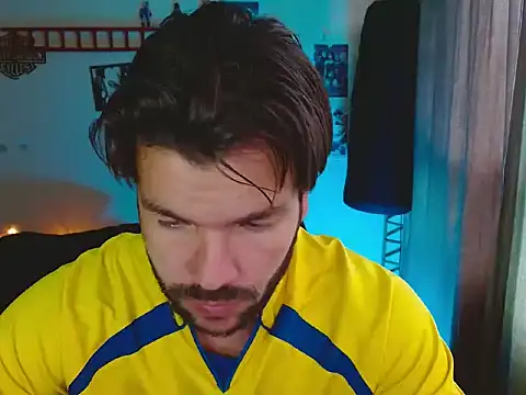 cortelioni massimo  online show from October 15, 7:25 pm