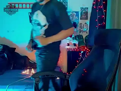 cortelioni massimo  online show from November 5, 2:22 am