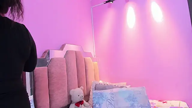 Snapshot of AndreaSweet2 chatting on November 5, 7:58 pm AndreaSweet2 online show from November 5, 7:58 pm