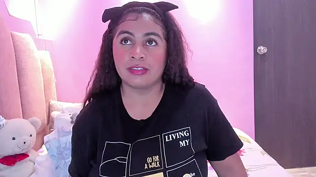 Snapshot of AndreaSweet2 chatting on November 14, 7:56 pm AndreaSweet2 online show from November 14, 7:56 pm