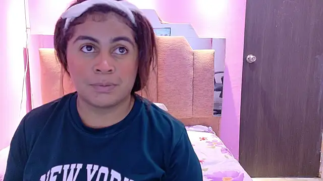 Snapshot of AndreaSweet2 chatting on February 27, 8:09 pm AndreaSweet2 online show from February 27, 8:09 pm