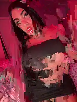Snapshot of Cory_latina chatting on April 28, 8:58 pm Cory latina online show from April 28, 8:58 pm