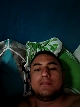 Geral Yeraldyn09 online show from September 27, 11:32 pm