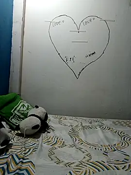 Geral Yeraldyn09 online show from October 14, 12:55 am