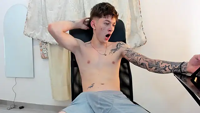 jake kylee online show from November 5, 3:28 am