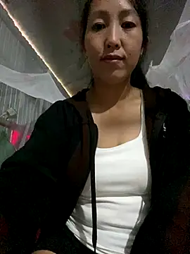 Snapshot of Huong-Ly chatting on September 11, 2:00 am Huong-Ly online show from September 11, 2:00 am