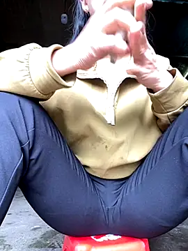 Huong-Ly online show from October 21, 3:07 am