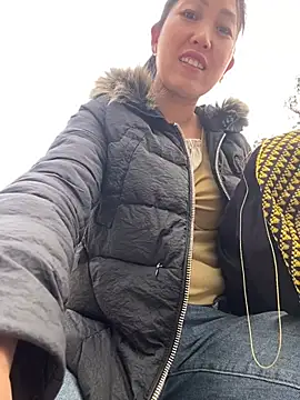 Huong-Ly online show from January 13, 2:17 am