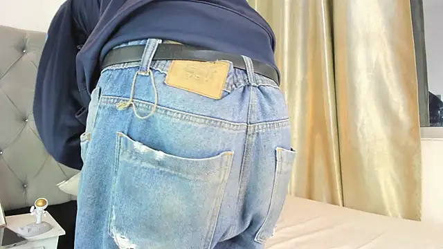 Snapshot of d3rke_666 chatting on October 17, 4:26 am d3rke 666 online show from October 17, 4:26 am