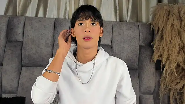 Snapshot of d3rke_666 chatting on December 19, 4:41 am d3rke 666 online show from December 19, 4:41 am