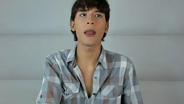 Snapshot of d3rke_666 chatting on March 17, 7:55 am d3rke 666 online show from March 17, 7:55 am