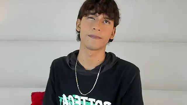 Snapshot of d3rke_666 chatting on March 19, 4:27 am d3rke 666 online show from March 19, 4:27 am