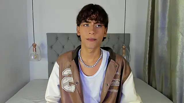 Snapshot of d3rke_666 chatting on March 31, 4:13 am d3rke 666 online show from March 31, 4:13 am