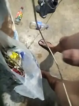 Snapshot of Dg121ab chatting on February 25, 3:05 am Dg121ab online show from February 25, 3:05 am