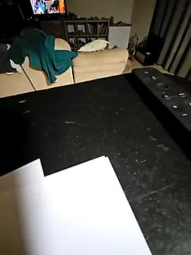 Stingles online show from March 19, 9:30 pm