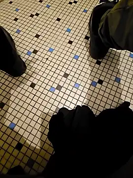 Stingles online show from March 22, 8:01 pm