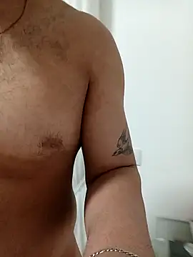 a23c43 online show from October 19, 11:00 am