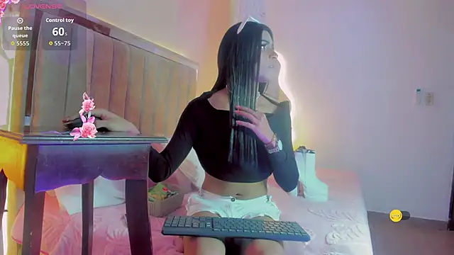 Snapshot of Daniela_sanchezx chatting on October 20, 7:14 pm Daniela sanchezx online show from October 20, 7:14 pm