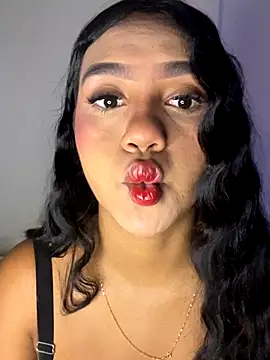 Michelle johnson  online show from November 22, 3:55 pm