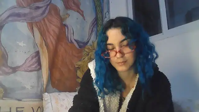 peetitefairy online show from June 20, 6:38 am