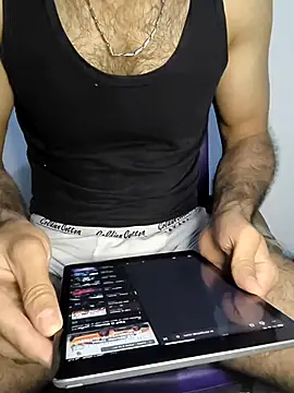 yazin199 online show from September 9, 11:04 pm