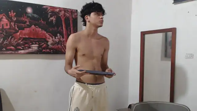 alice julls online show from November 22, 7:46 pm