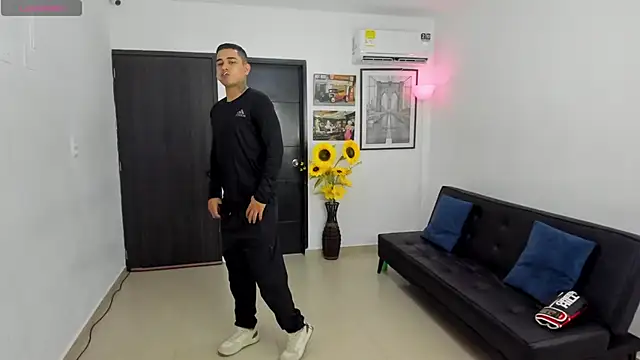 Playhardsex  online show from March 27, 11:04 pm