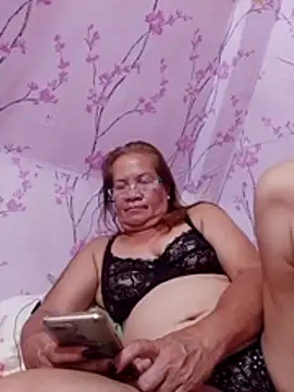 vickyhot1966 online show from November 29, 11:08 pm