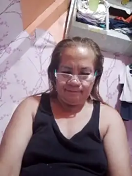 vickyhot1966 online show from March 17, 7:39 pm