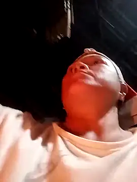 Snapshot of Love-Mama33 chatting on September 25, 11:08 pm Love-Mama33 online show from September 25, 11:08 pm