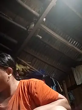 Snapshot of Love-Mama33 chatting on September 28, 11:59 am Love-Mama33 online show from September 28, 11:59 am