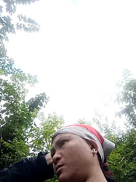 Snapshot of Love-Mama33 chatting on October 11, 12:32 am Love-Mama33 online show from October 11, 12:32 am