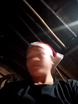 Snapshot of Love-Mama33 chatting on October 14, 12:06 pm Love-Mama33 online show from October 14, 12:06 pm