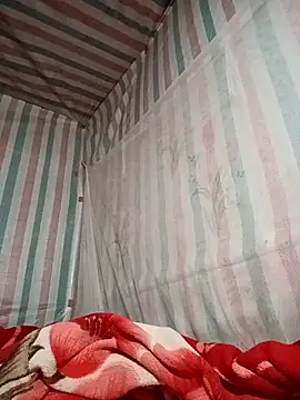 Snapshot of Love-Mama33 chatting on November 21, 11:03 pm Love-Mama33 online show from November 21, 11:03 pm